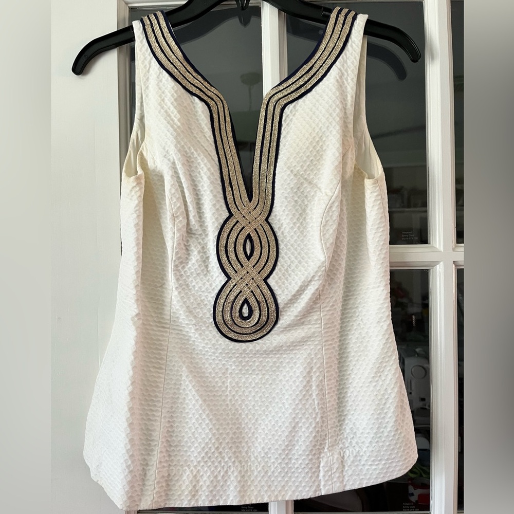 Lilly Pulitzer White Textured Top with Nautical Navy and Gold Detailing